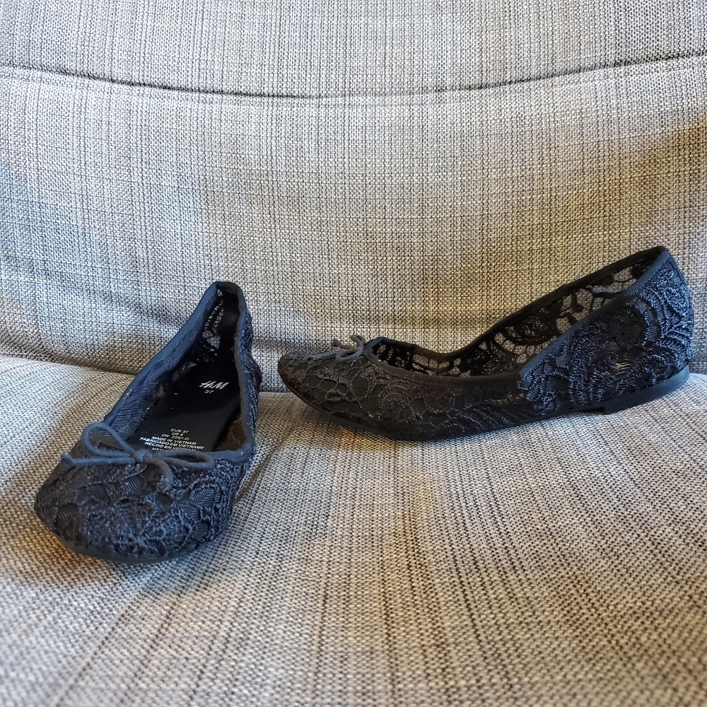 Lace Ballet Flats